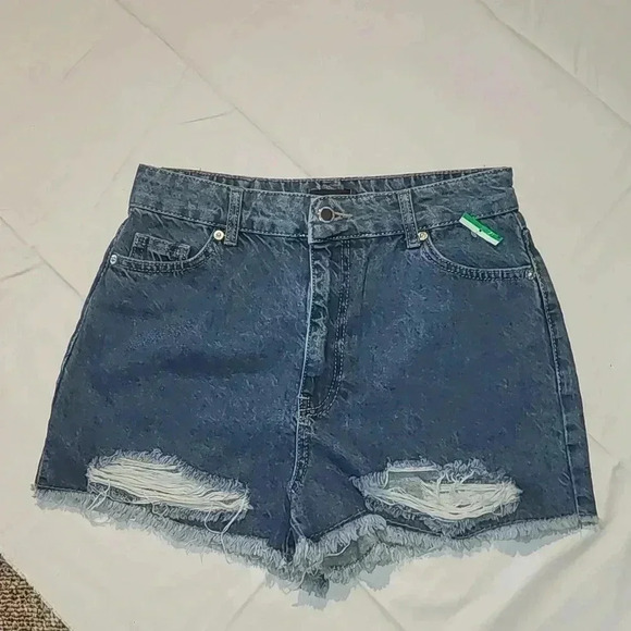 Pretty little thing shorts nwot size usa 6 - Picture 5 of 6